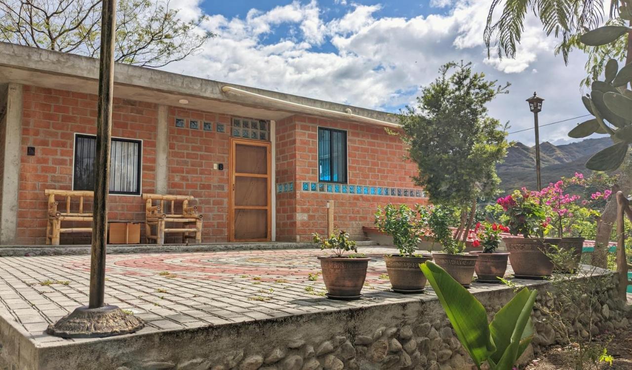 Alpha House Apartment LàngLàngVilcabamba Ngoại thất bức ảnh