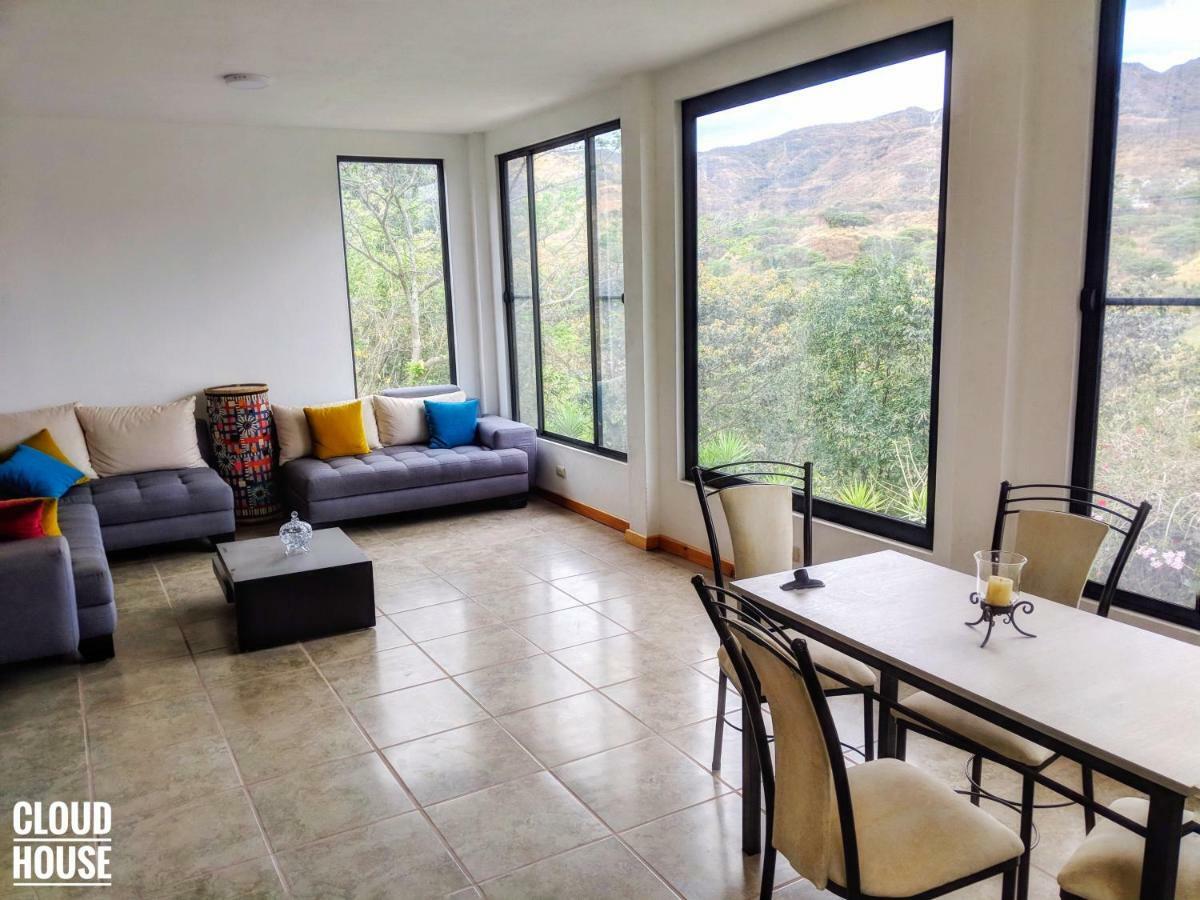 Alpha House Apartment LàngLàngVilcabamba Ngoại thất bức ảnh